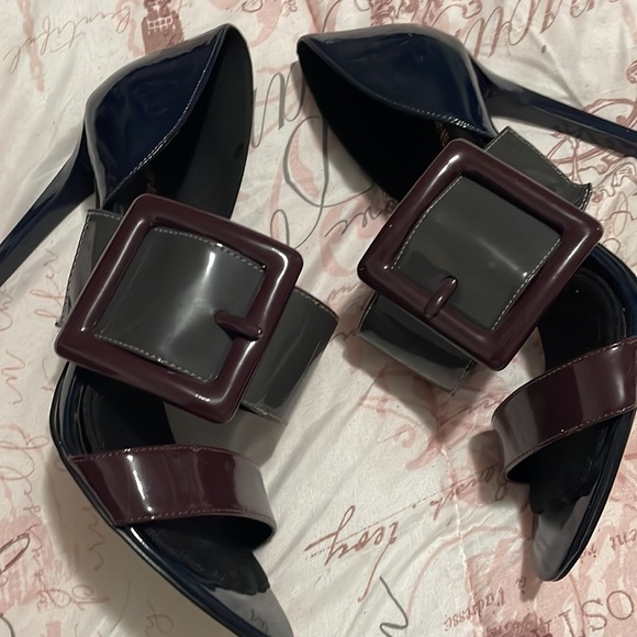 Nine West heels - Picture 2 of 4